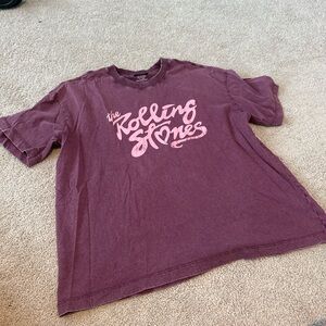 Cotton On Burgundy Short-Sleeve Tee with Pink Rolling Stones Logo